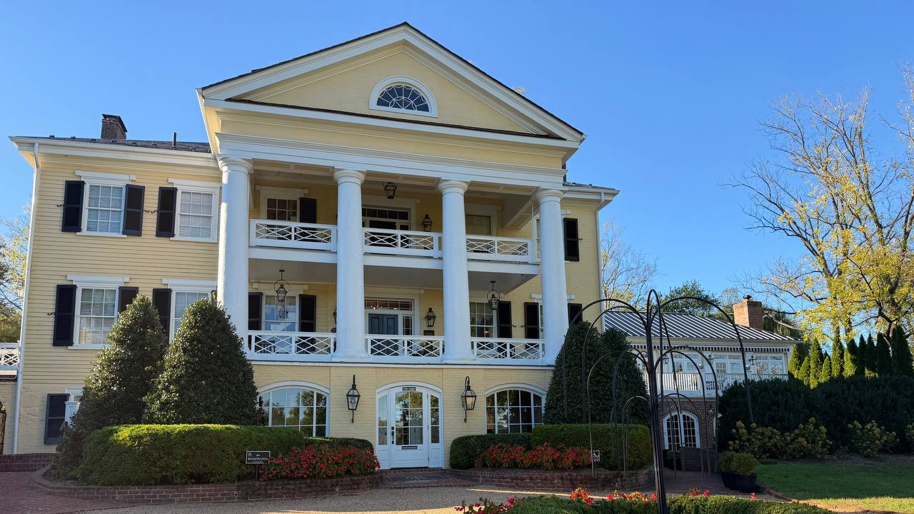 Worth the Drive: Vintage Restaurant
